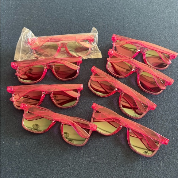 8 pairs of Pink Sunglasses with mirrored Lenses- 1 pair unopened,7 worn once📸 - Picture 2 of 4
